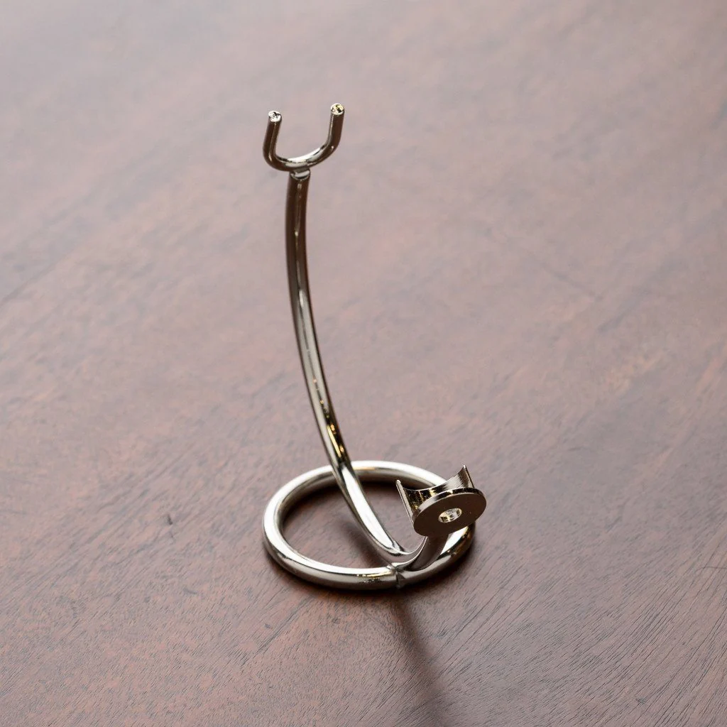 Curved Stand for Straight Razors - Image 3