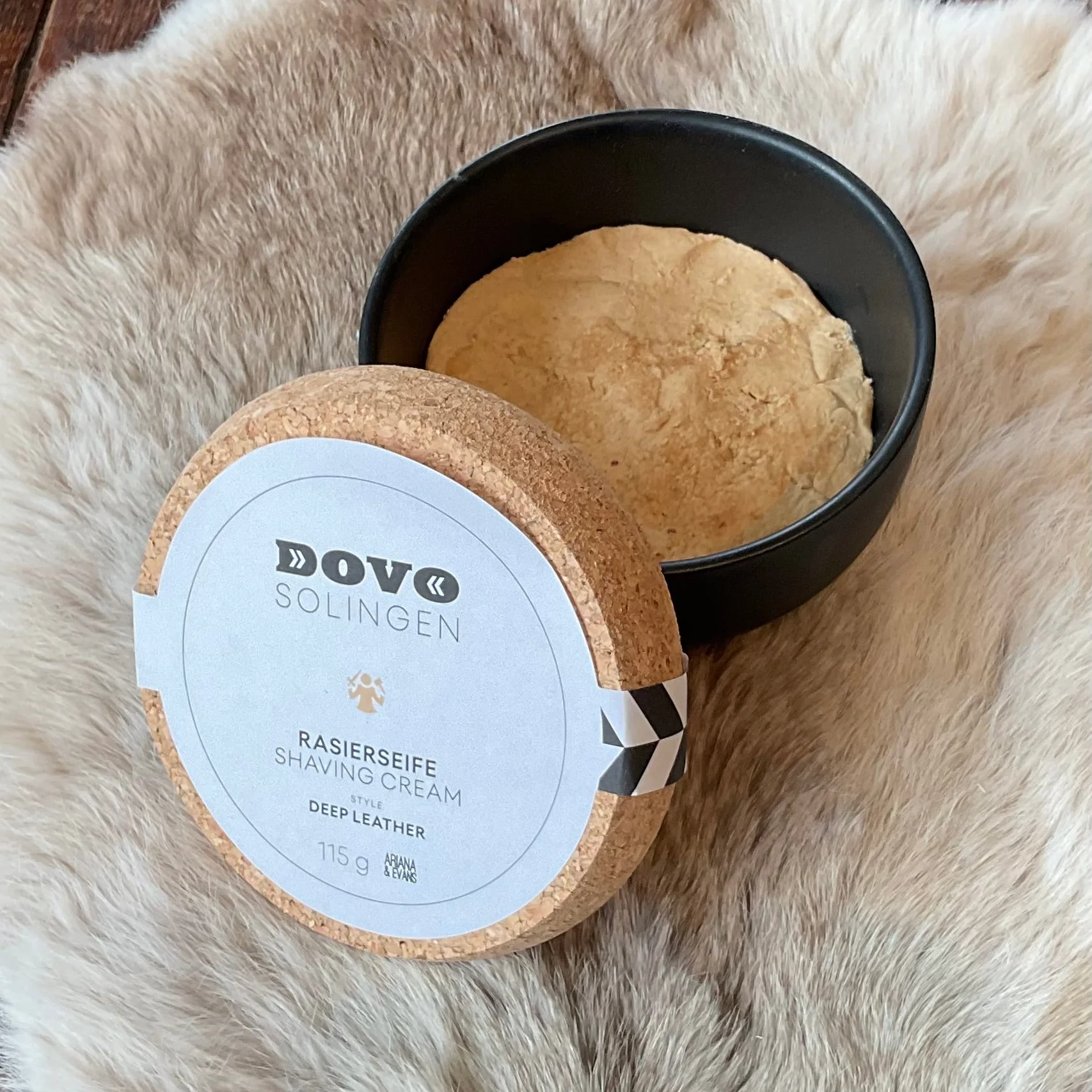 Dovo Deep Leather Shaving Soap