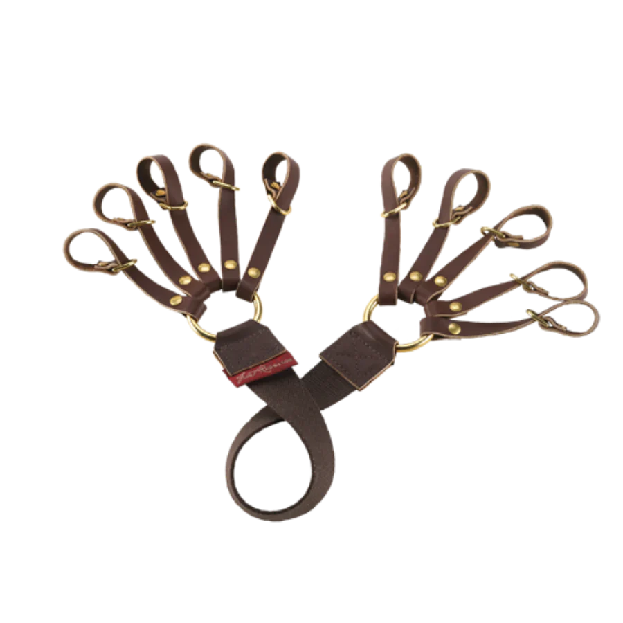 Frost River Game Holder - Image 2