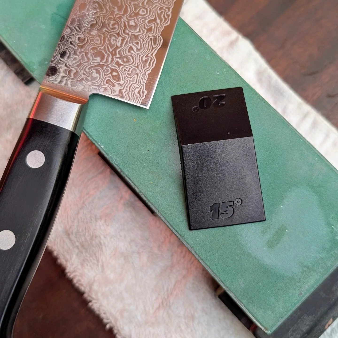 Knifewear Sharpening Angle Guide - Image 4