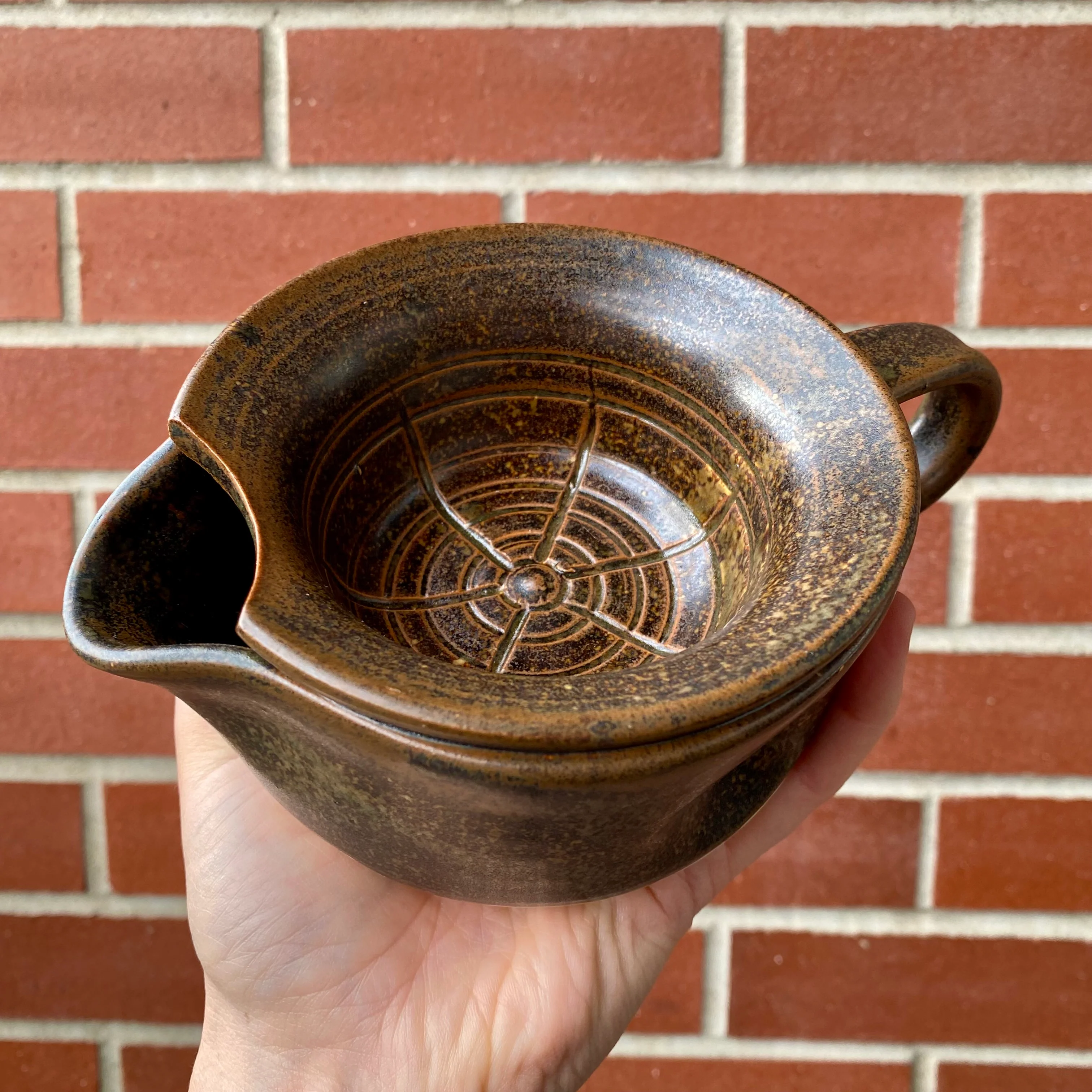 Lot. 15 Scuttle Style Shaving Bowl
